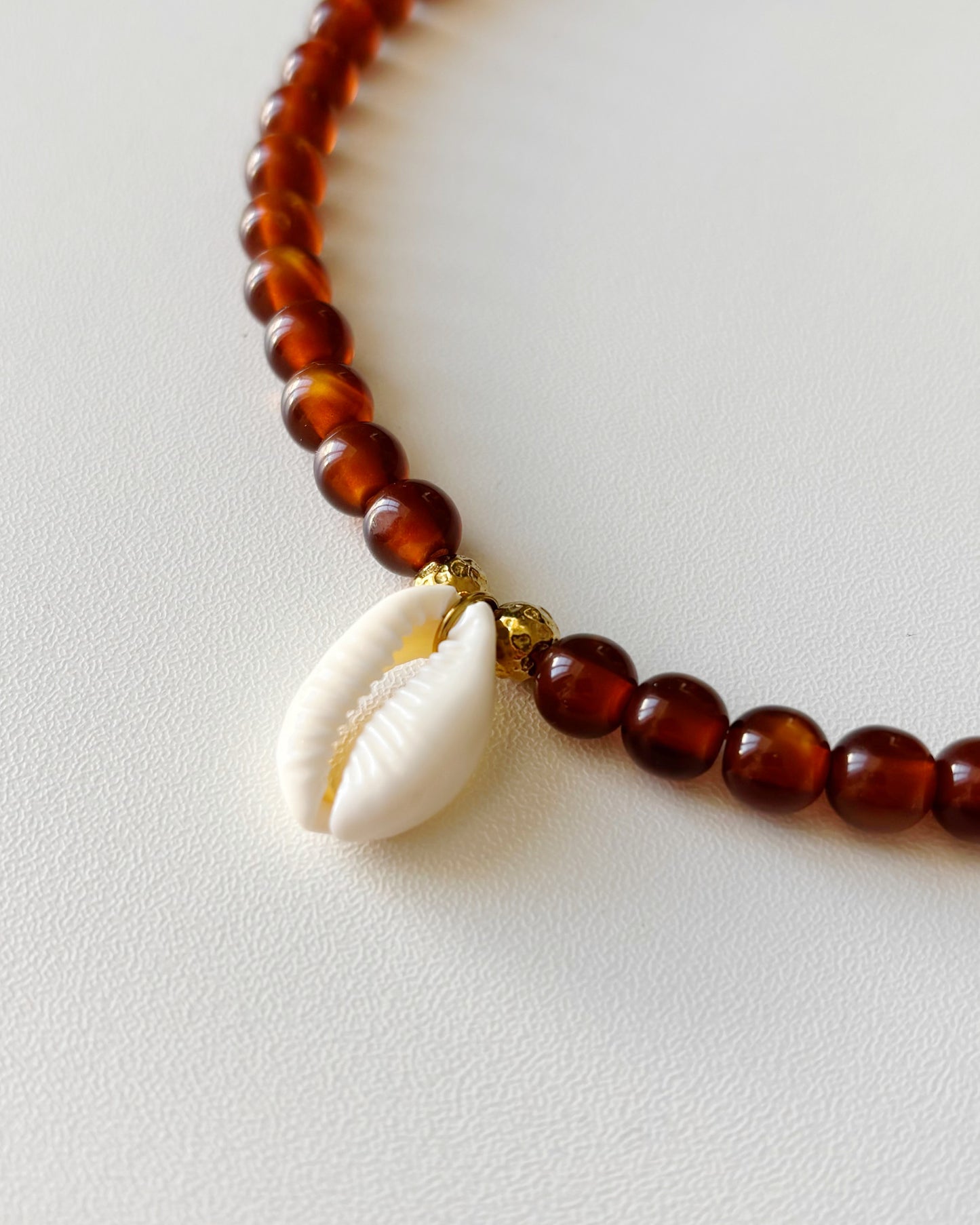 Collier de perles Camilla marron
