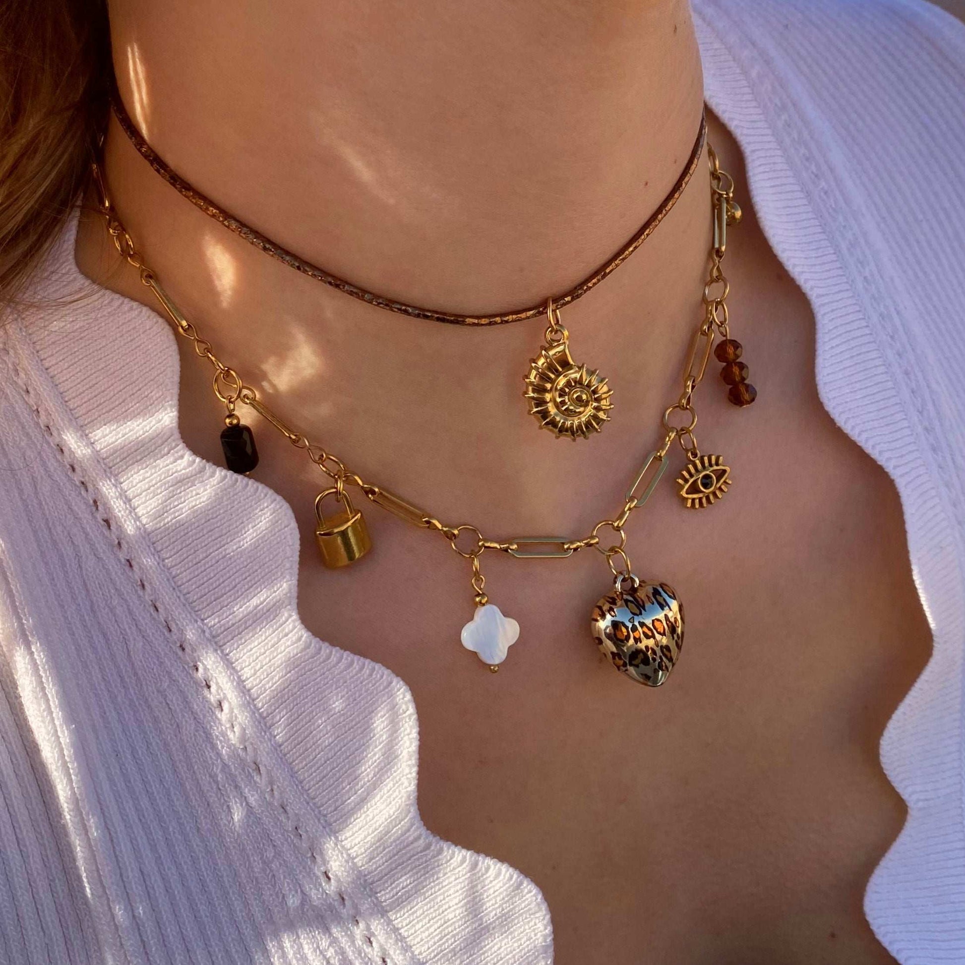 Collier Sacha