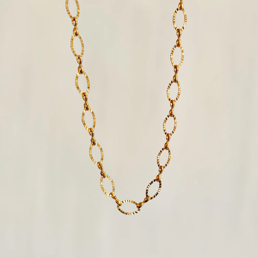 Collier Julia