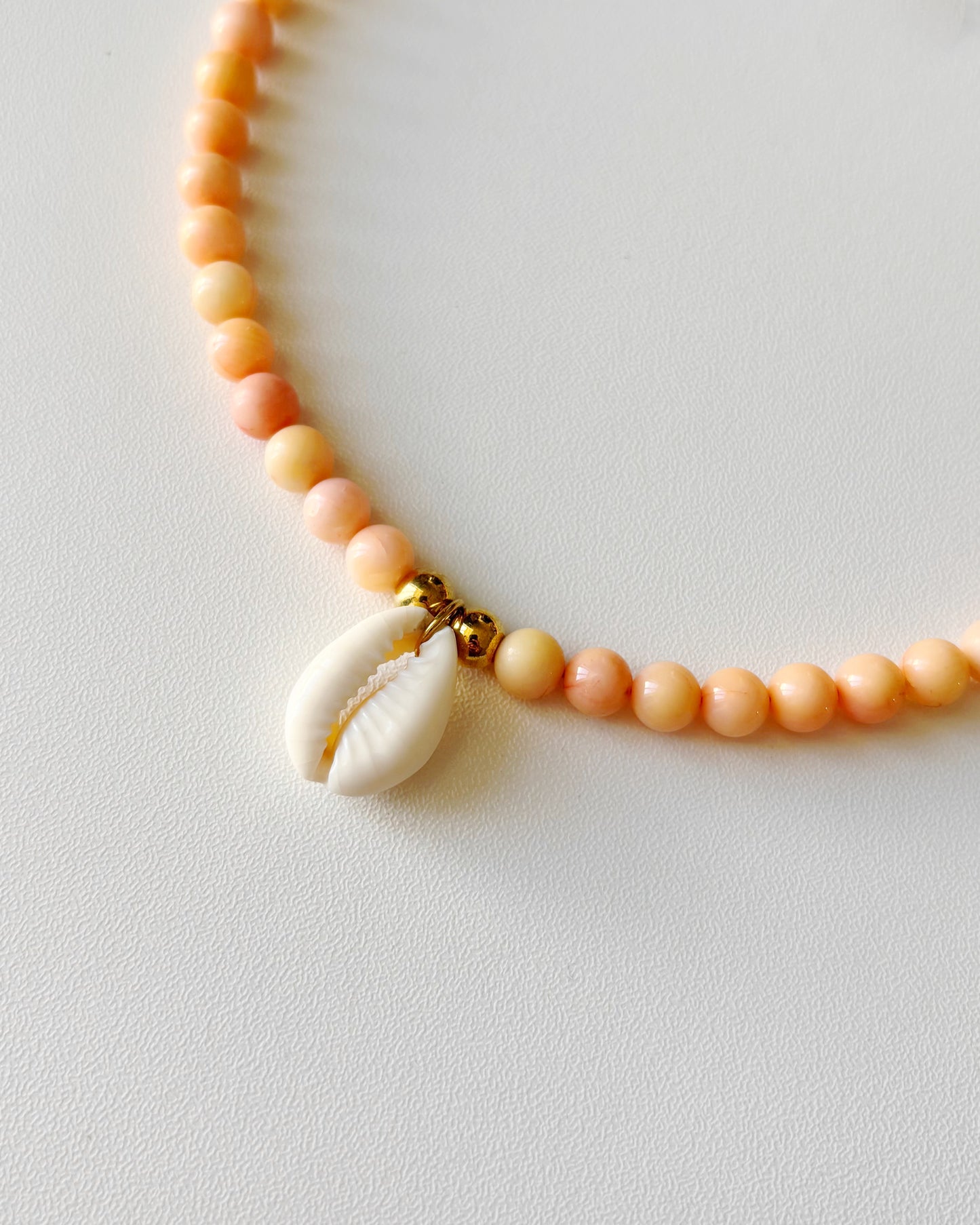 Collier de perles Camilla pêche