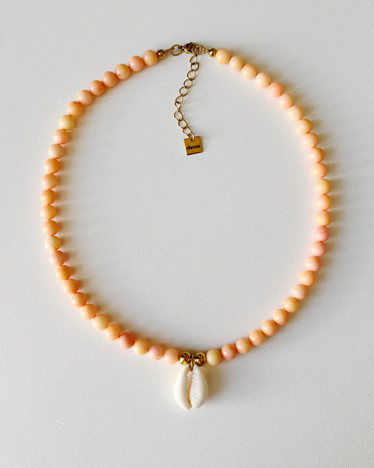 Collier de perles Camilla pêche